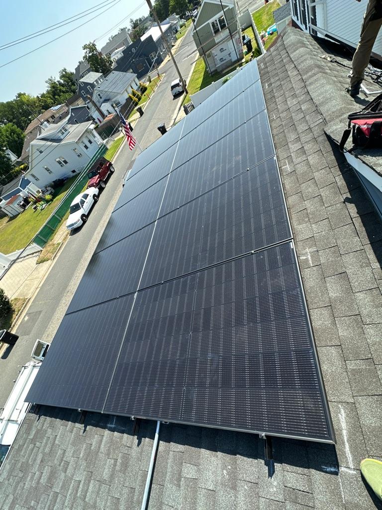 19-panel 8.08 kW solar array in Middletown, NJ