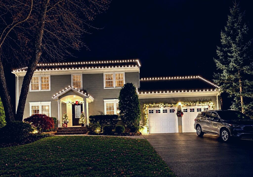 100 Christmas lights in Red Bank, NJ