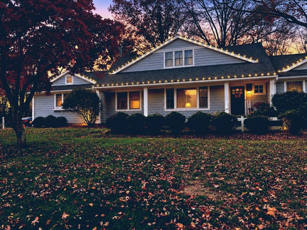 200 Christmas lights in Middletown, NJ